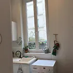 Studio Parisien